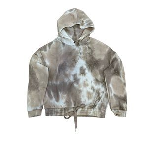 A brown and white Suzy Shier hooded sweater. Size medium